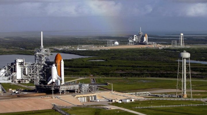 SpaceX Achieves Historic Feat: Starship Booster Caught Mid-Air with Chopsticks During Flight 5 Launch